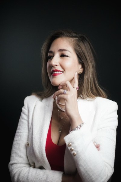 Mariana Larrea A.